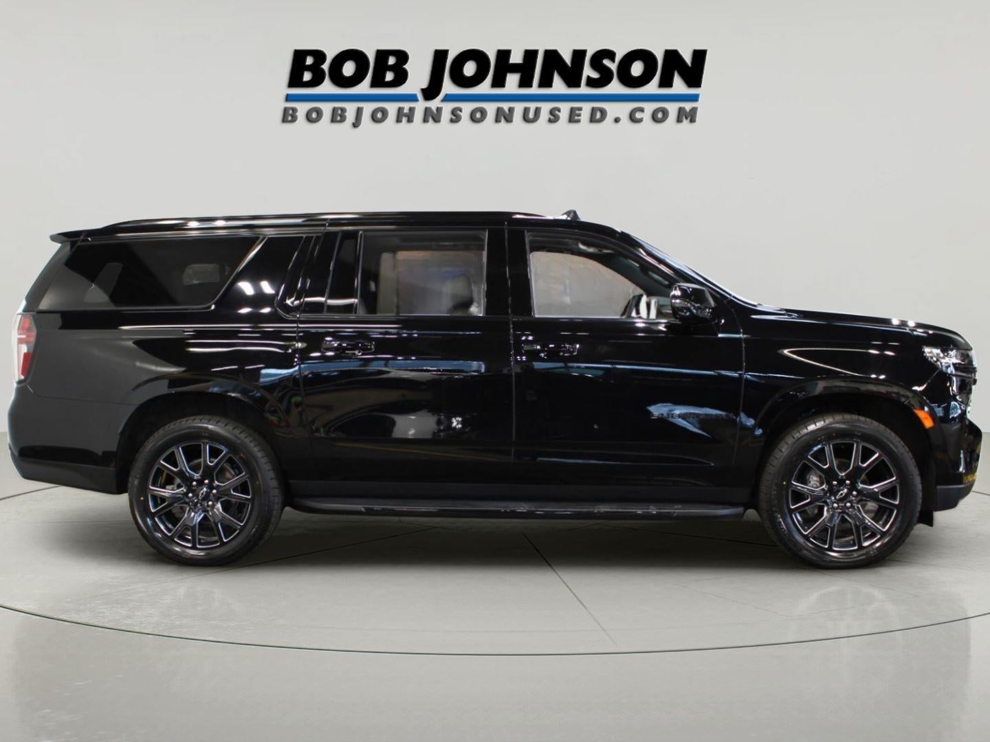 2024 Chevrolet Suburban RST
