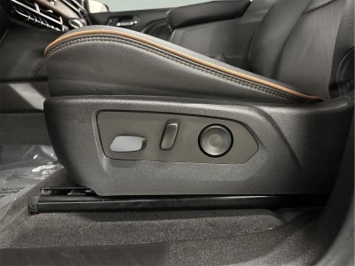 2023 GMC Canyon 4WD AT4