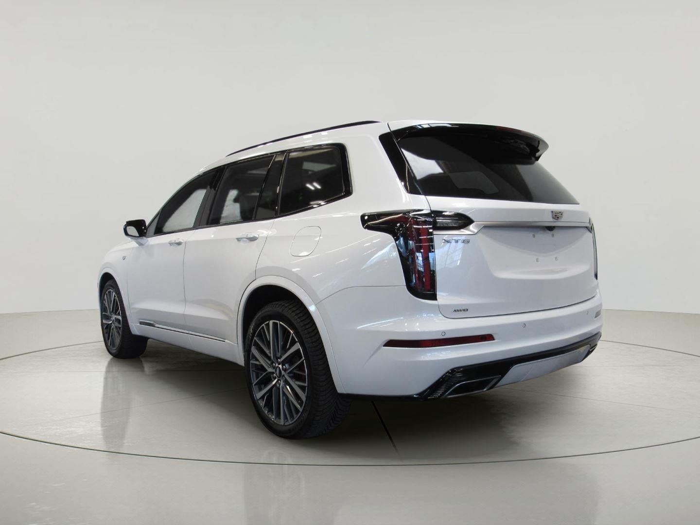 2024 Cadillac XT6 Sport
