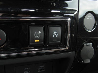 2023 Nissan TITAN Crew Cab Platinum Reserve 4x4