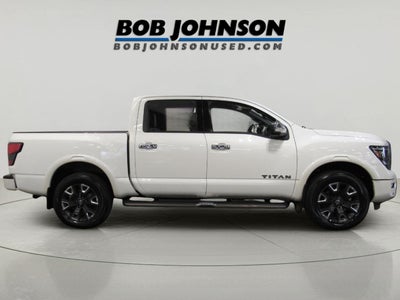 2023 Nissan TITAN Crew Cab Platinum Reserve 4x4