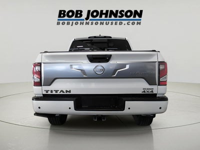2023 Nissan TITAN Crew Cab Platinum Reserve 4x4