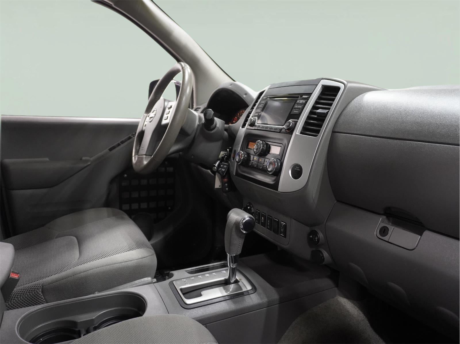 2017 Nissan Frontier SV