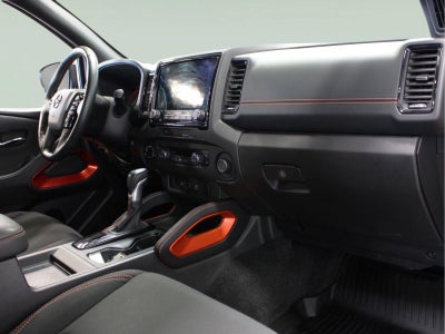 2024 Nissan Frontier Crew Cab PRO-4X 4x4