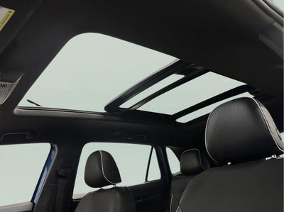 2025 Volkswagen Atlas Cross Sport 2.0T SEL Premium R-Line