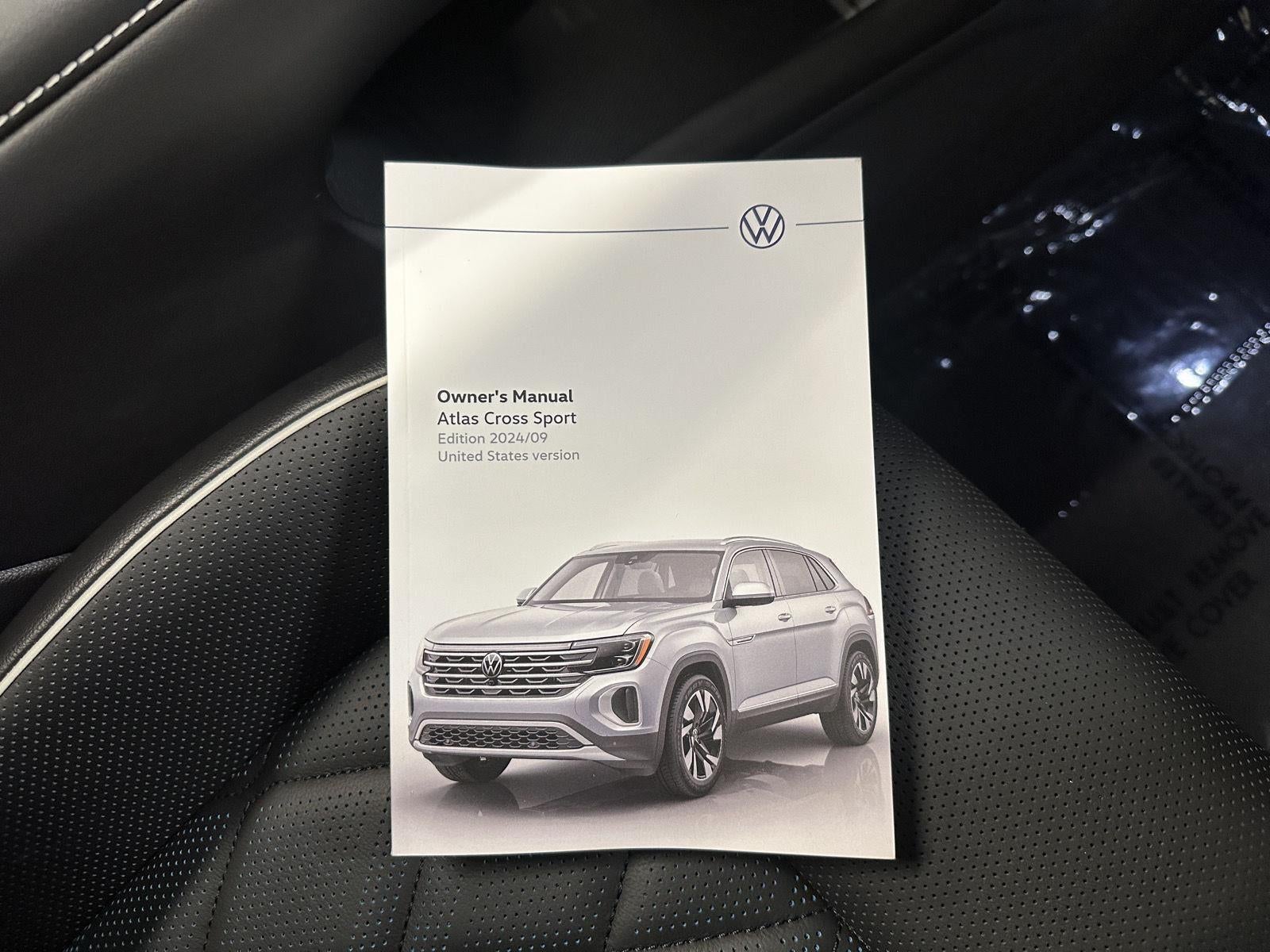 2025 Volkswagen Atlas Cross Sport 2.0T SEL Premium R-Line