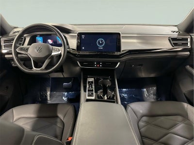 2025 Volkswagen Atlas Cross Sport 2.0T SE w/Technology