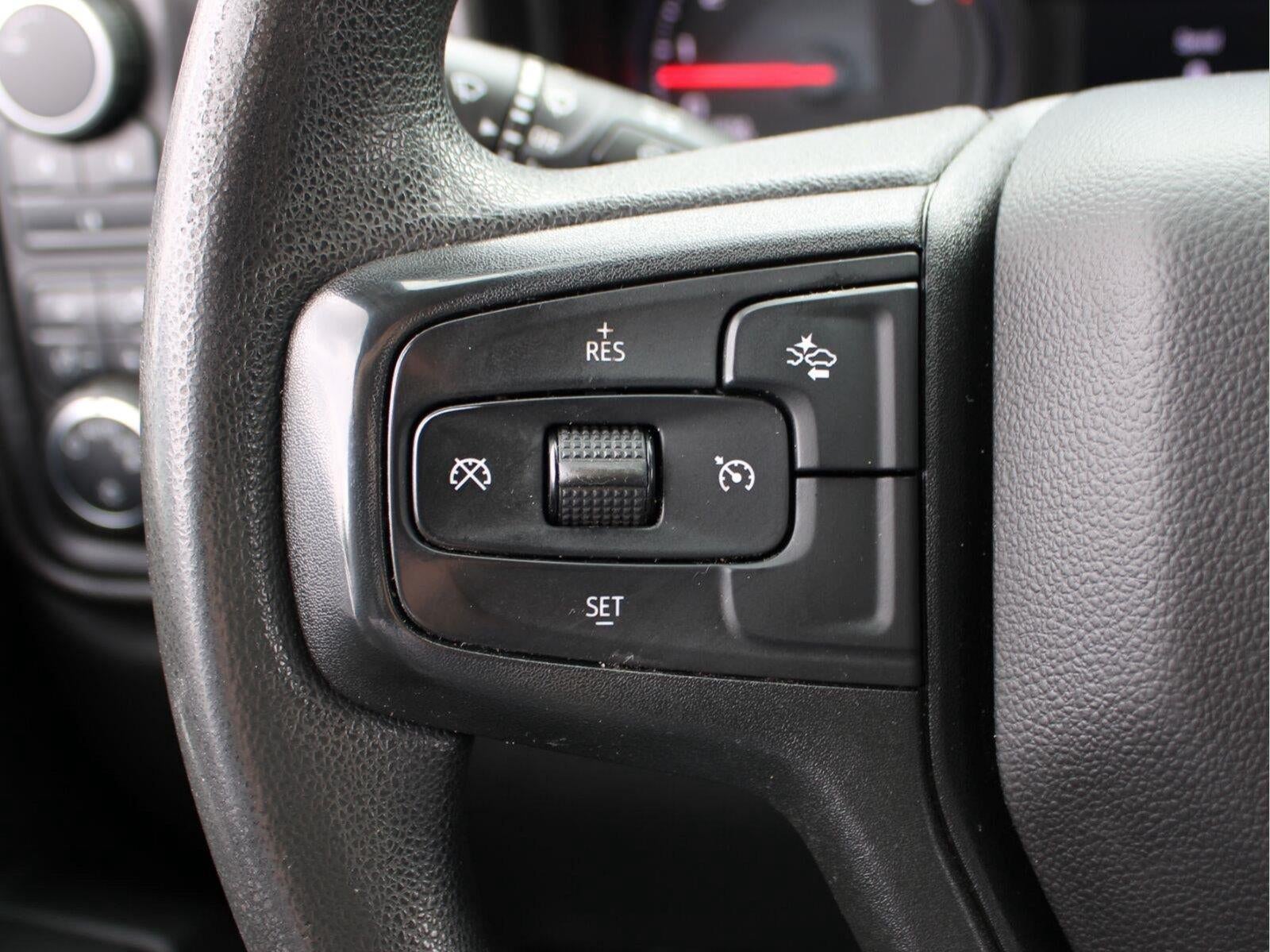 2025 Chevrolet Silverado 2500HD Custom - Photo 11