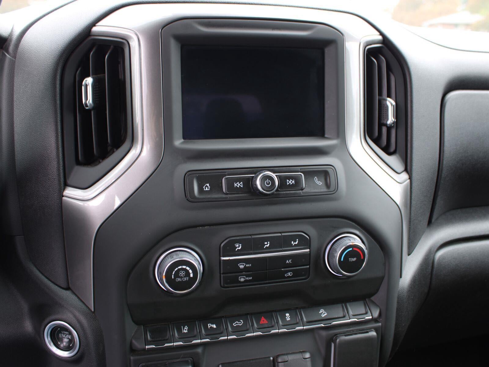 2025 Chevrolet Silverado 2500HD Custom - Photo 16