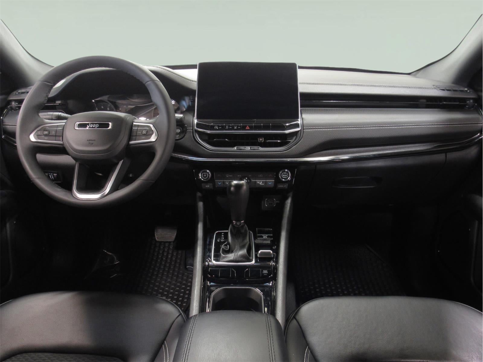 2023 Jeep Compass Altitude