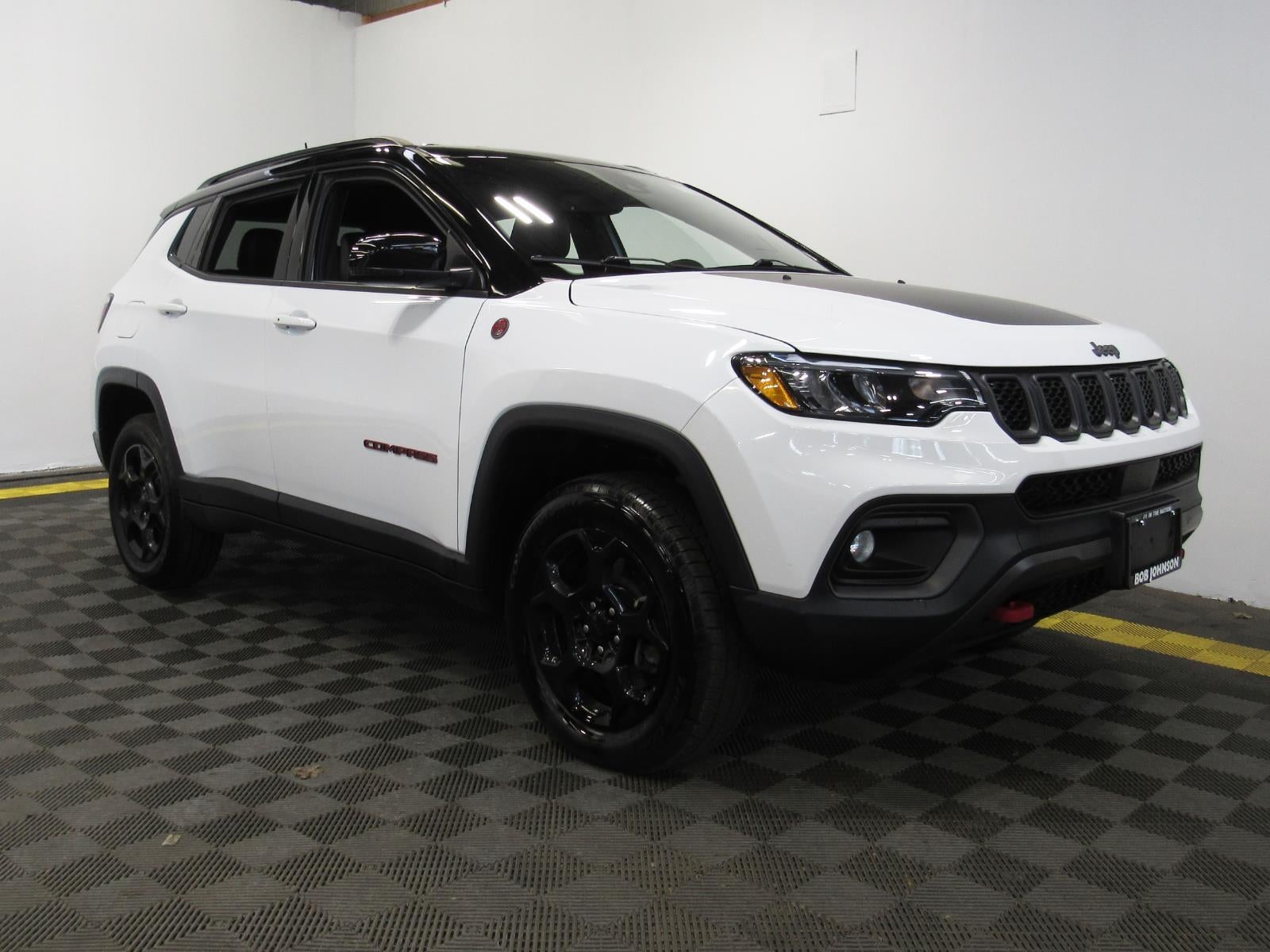 2023 Jeep Compass Trailhawk 4WD photo