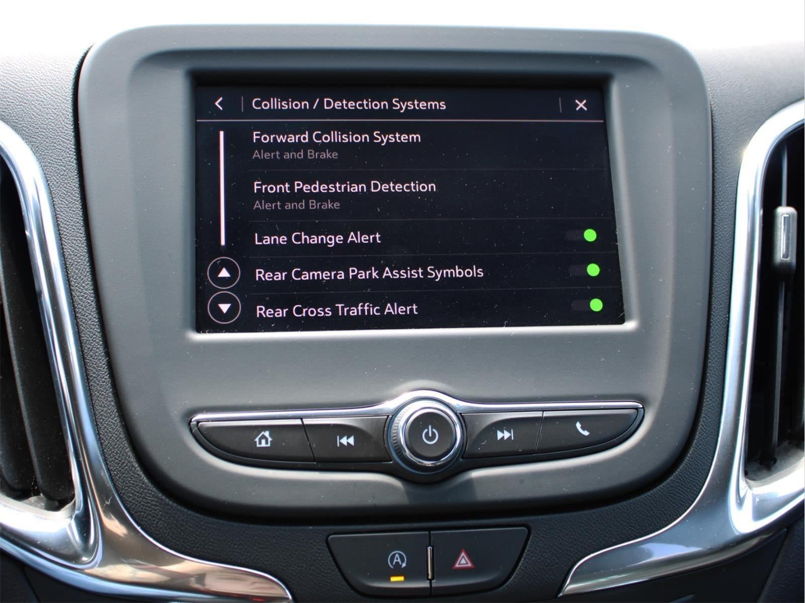 2024 Chevrolet Equinox LT - Photo 16
