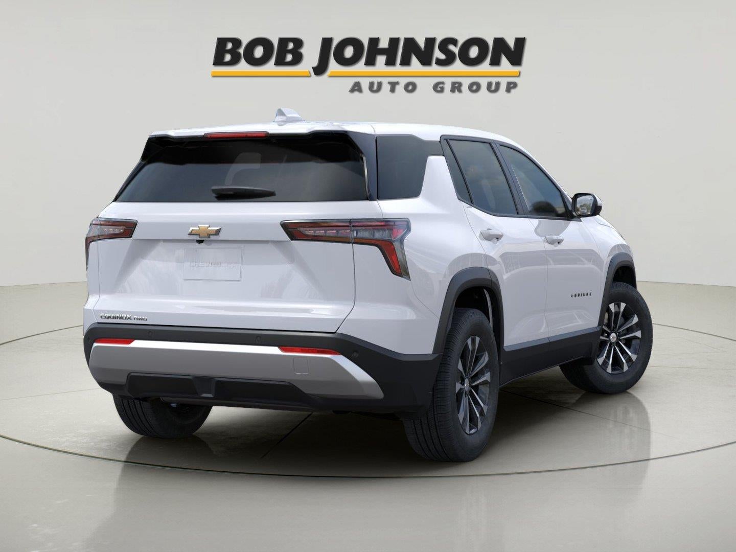 2027 Chevrolet Equinox LT - Photo 7