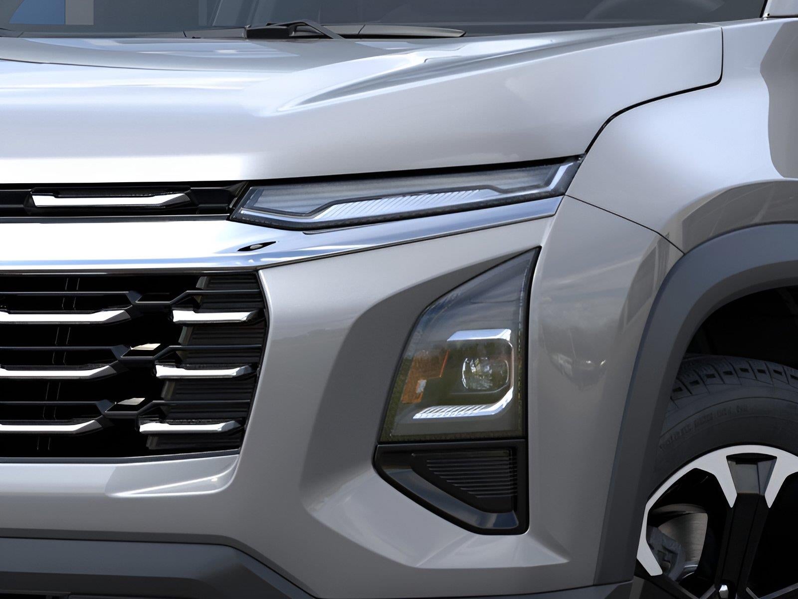 2027 Chevrolet Equinox LT - Photo 8