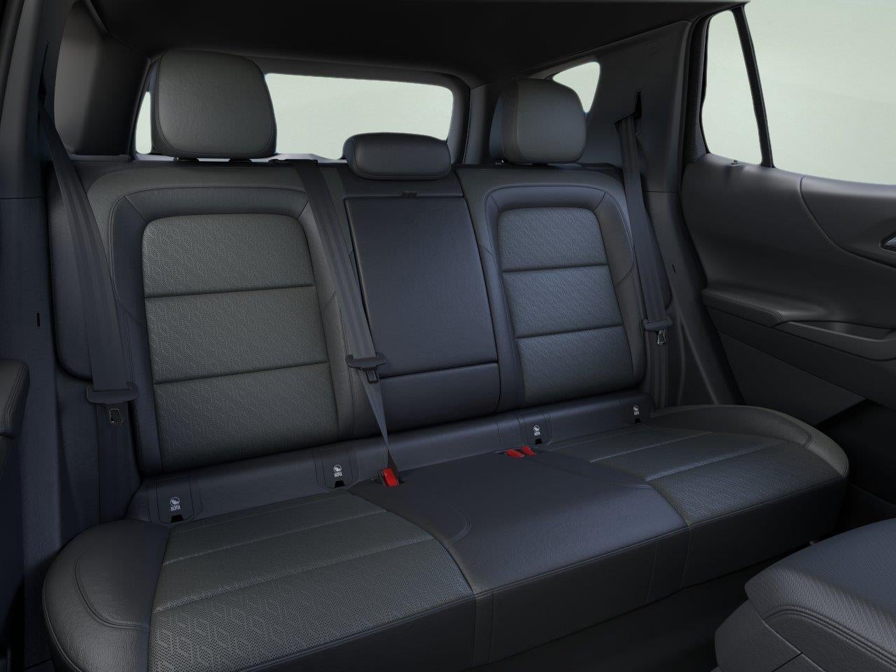 2027 Chevrolet Equinox LT - Photo 8