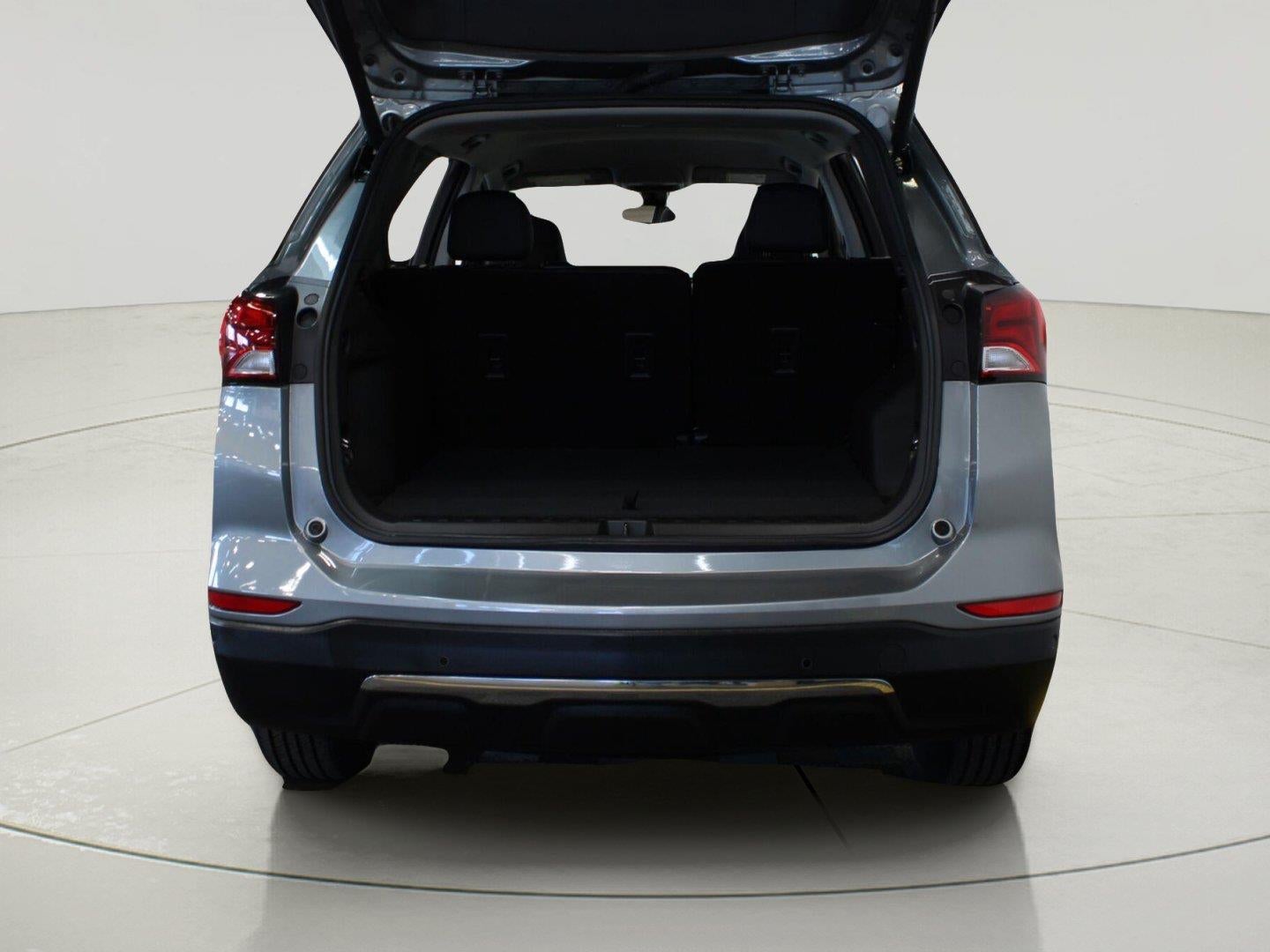2024 Chevrolet Equinox LT - Photo 22