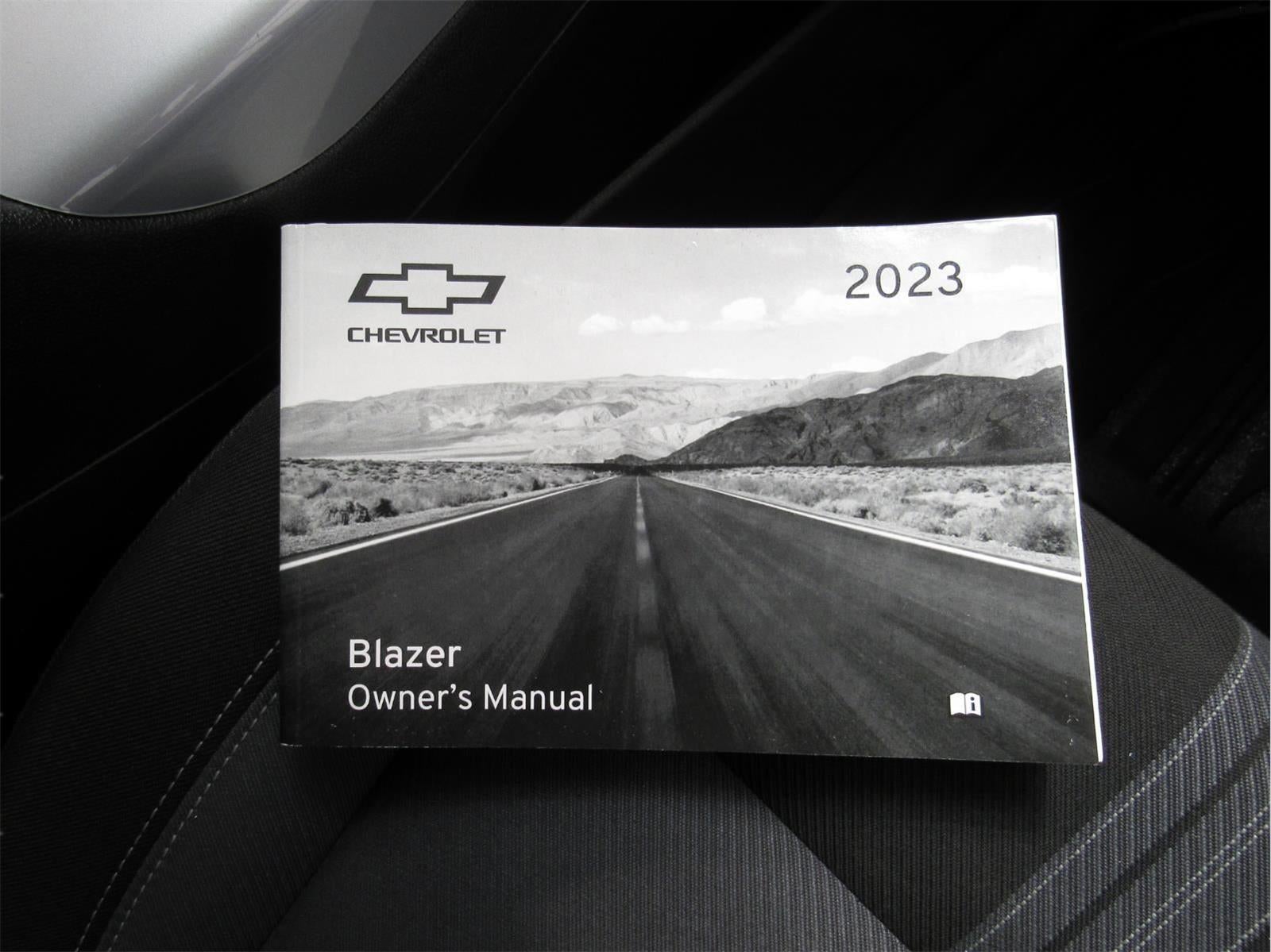 2023 Chevrolet Blazer 2LT - Photo 19