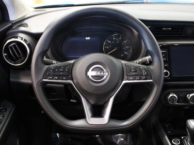 2023 Nissan Kicks SV Xtronic CVT