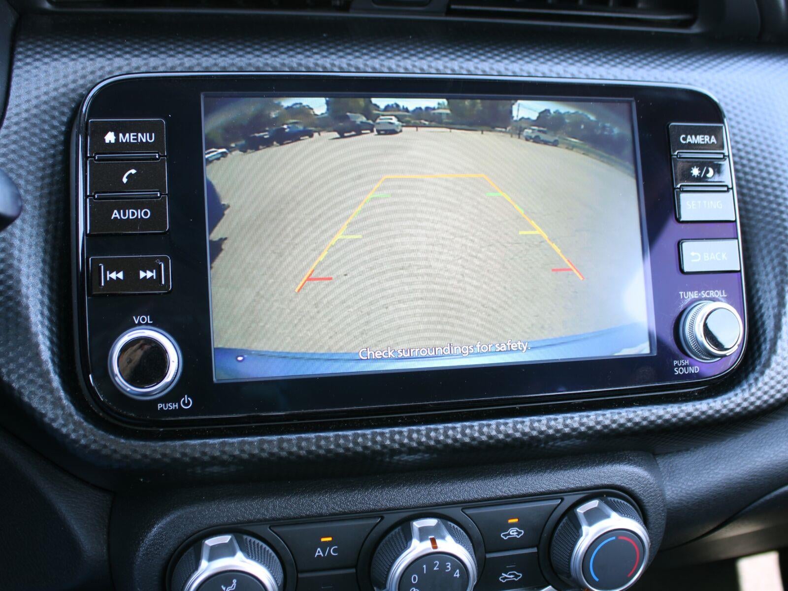2023 Nissan Kicks SV Xtronic CVT