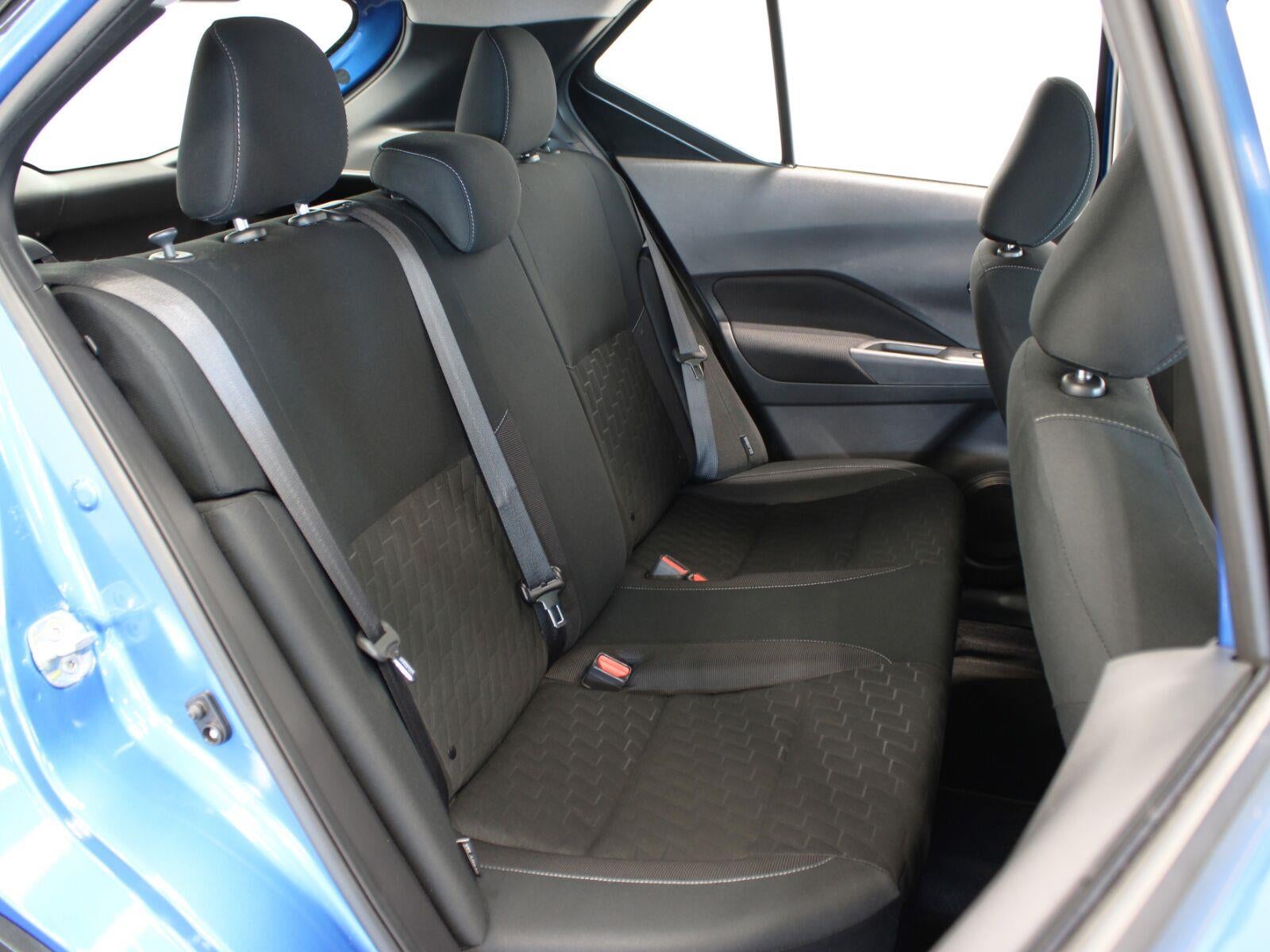 2023 Nissan Kicks SV Xtronic CVT