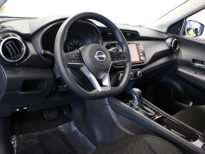 2023 Nissan Kicks SV Xtronic CVT