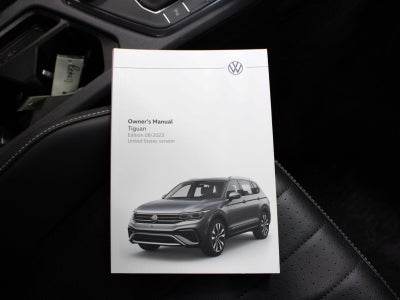 2024 Volkswagen Tiguan 2.0T SE R-Line Black