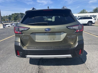2022 Subaru Outback Touring