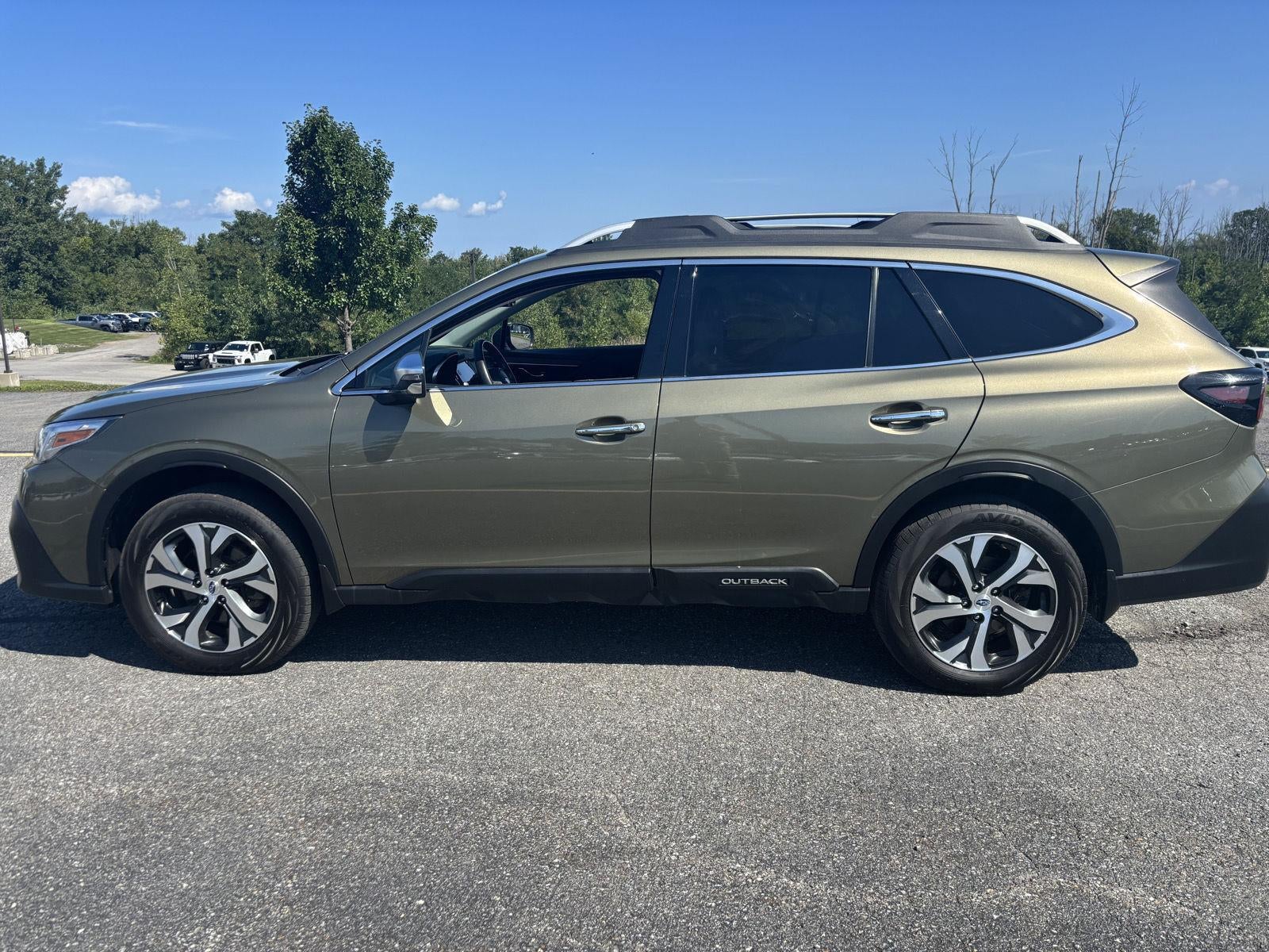 2022 Subaru Outback Touring