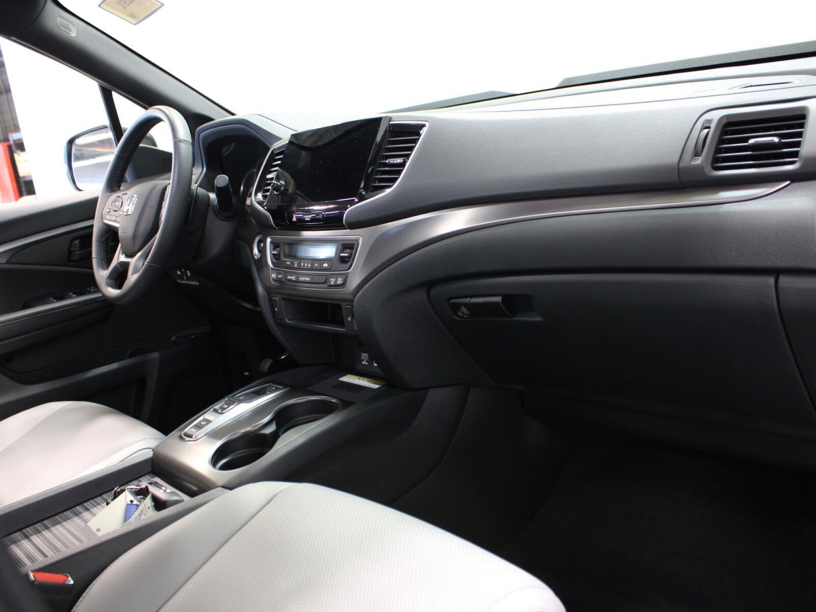 2023 Honda Passport AWD EX-L