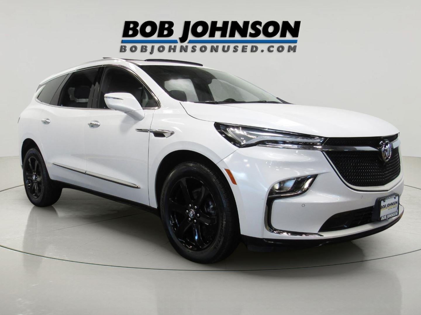 2024 Buick Enclave Essence AWD's photo