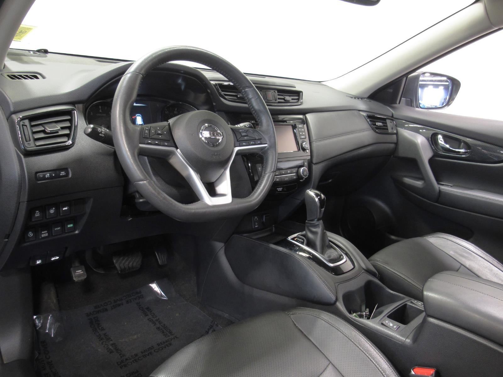 2017 Nissan Rogue SL