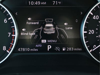 2025 Nissan Pathfinder SV