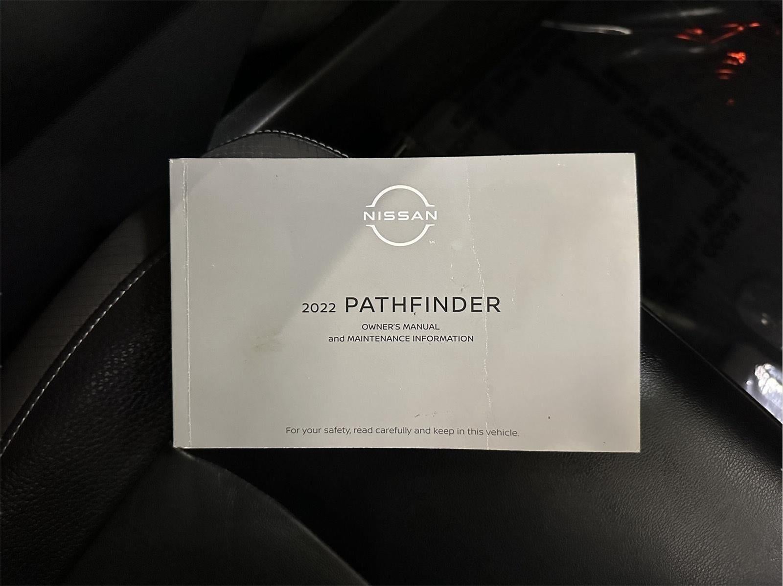 2022 Nissan Pathfinder SL