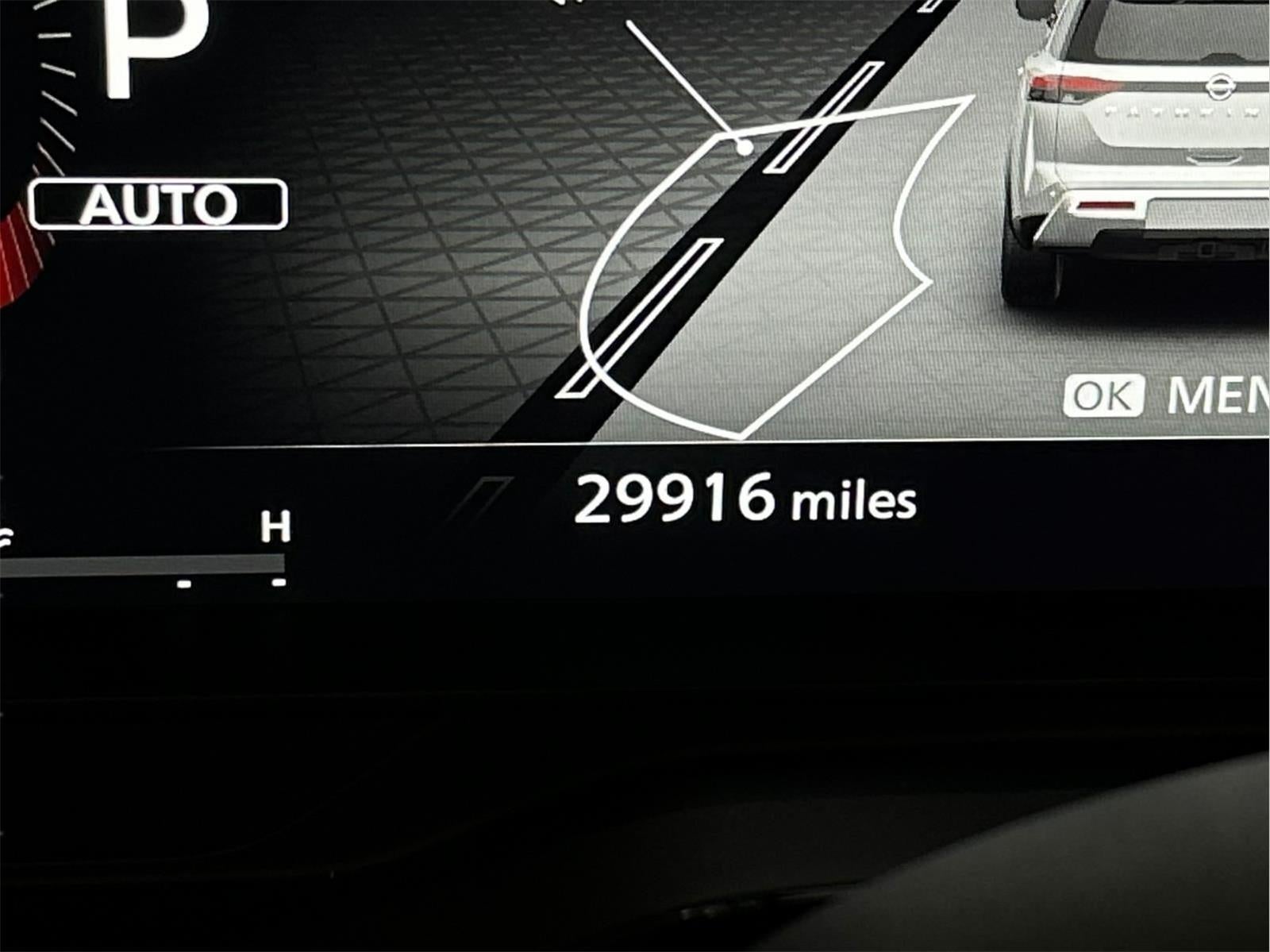 2023 Nissan Pathfinder Platinum