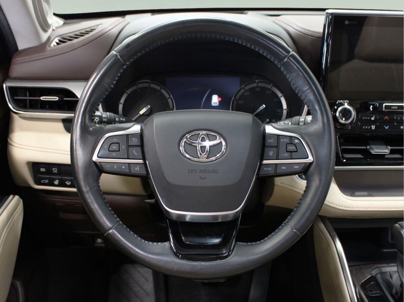 2021 Toyota Highlander Platinum