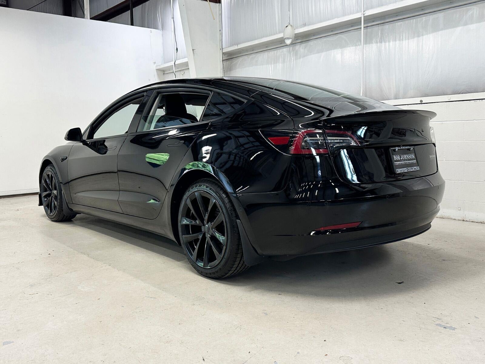 2022 Tesla Model 3 Long Range Dual Motor All-Wheel Drive