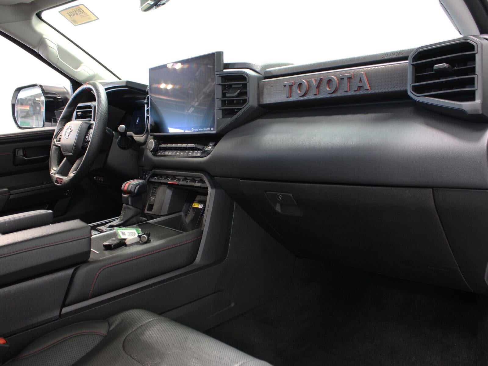 2023 Toyota Sequoia SR5