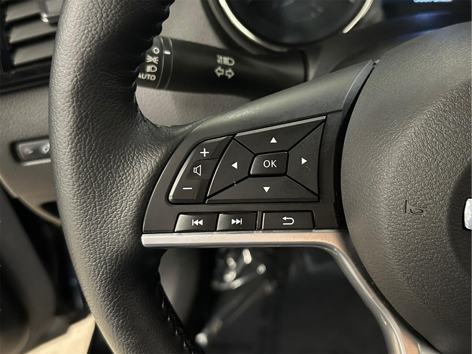 2022 Nissan Rogue Sport SL AWD Xtronic CVT