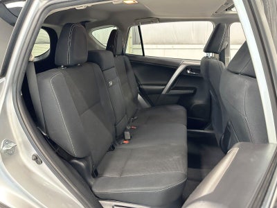 2016 Toyota RAV4 Hybrid XLE