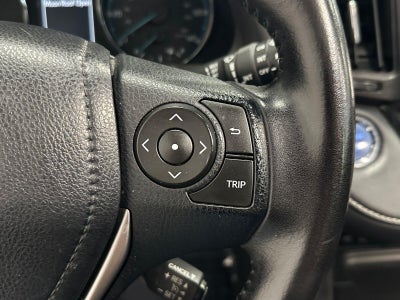 2016 Toyota RAV4 Hybrid XLE