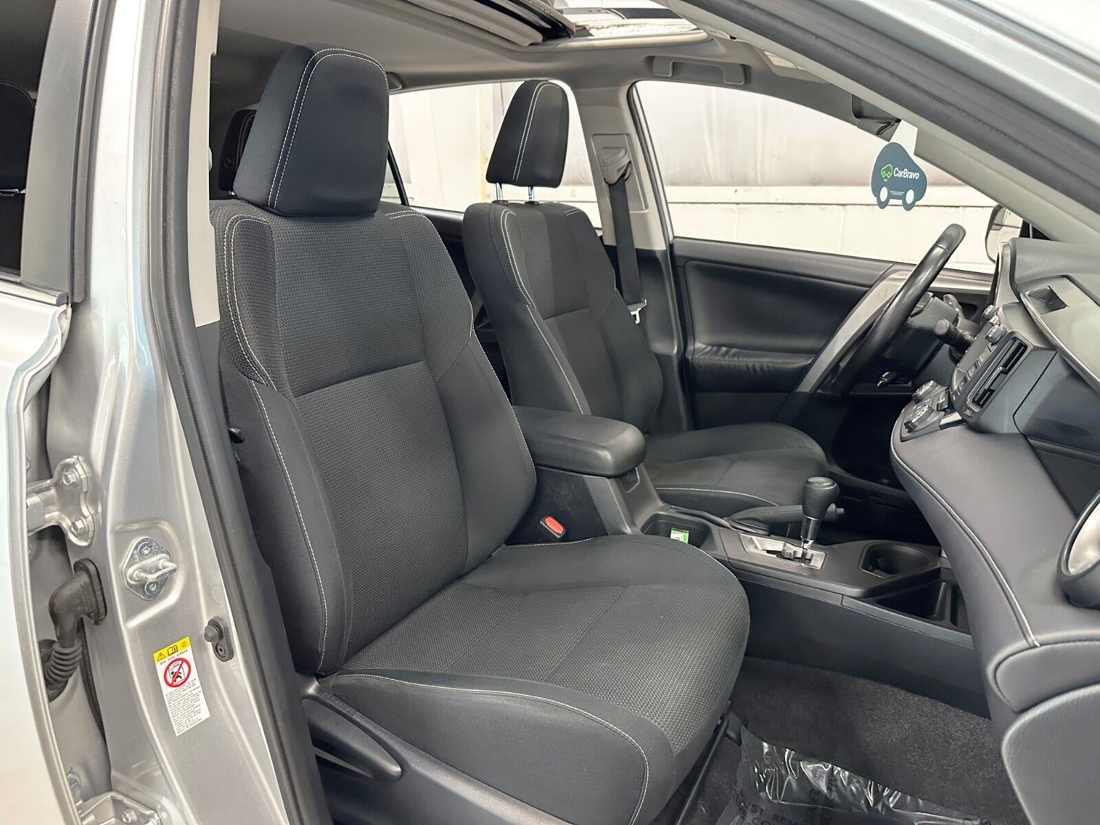 2016 Toyota RAV4 Hybrid XLE