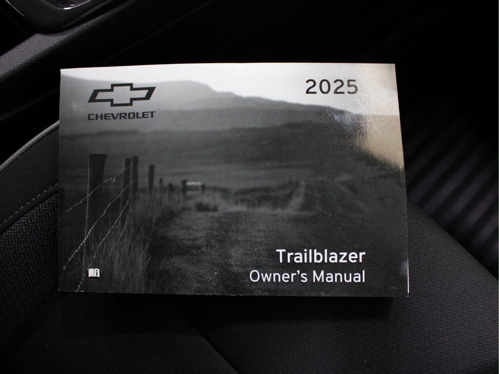 2025 Chevrolet Trailblazer LS