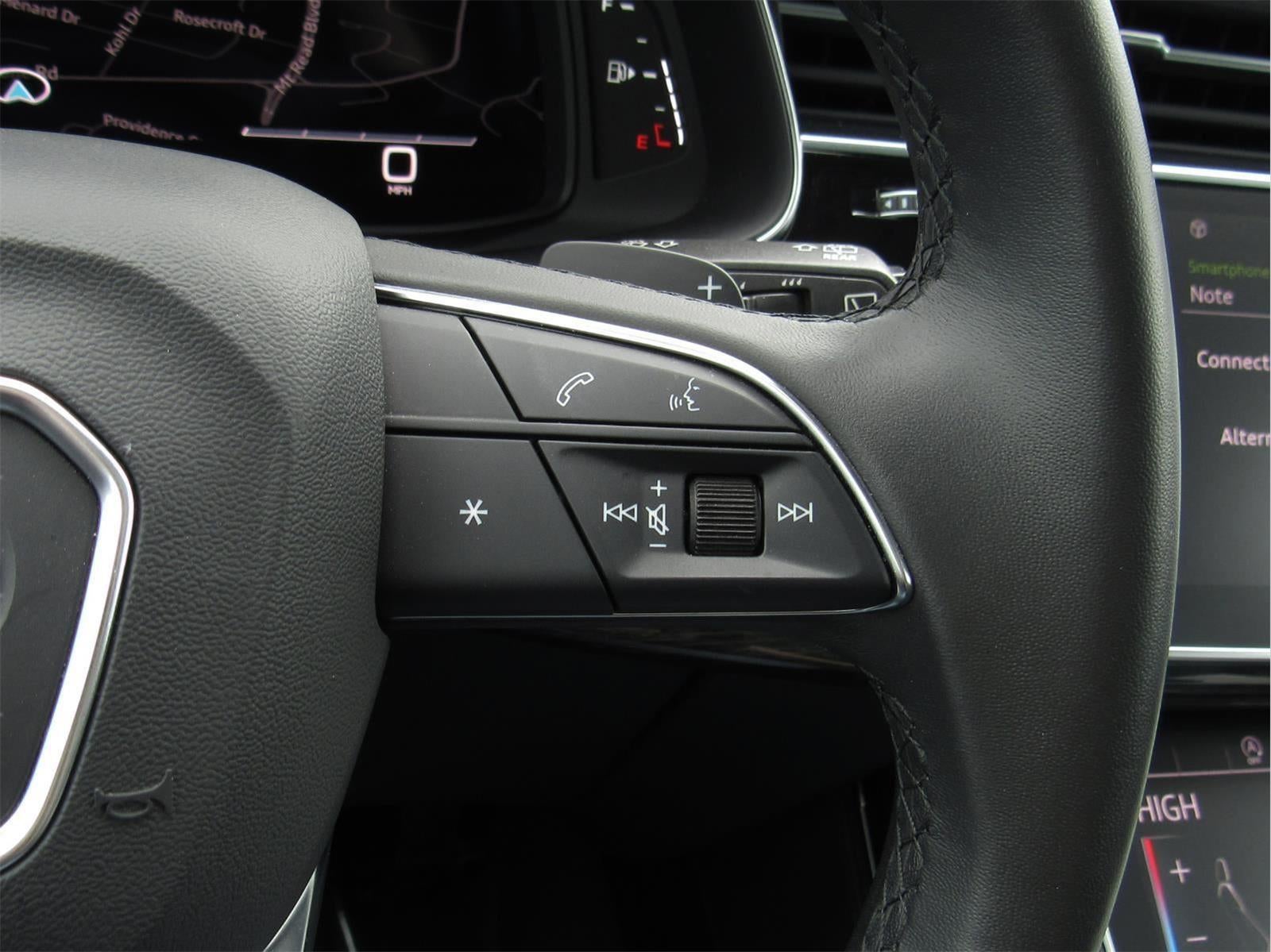 2023 Audi Q7 Premium Plus 45 TFSI quattro Tiptronic