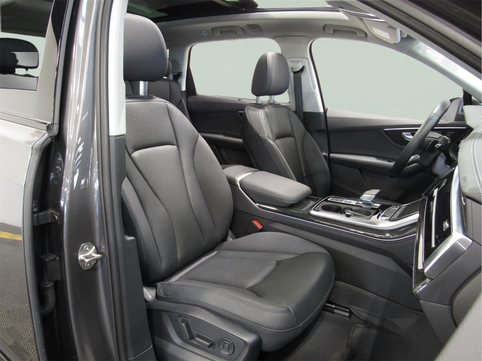 2023 Audi Q7 Premium Plus 45 TFSI quattro Tiptronic