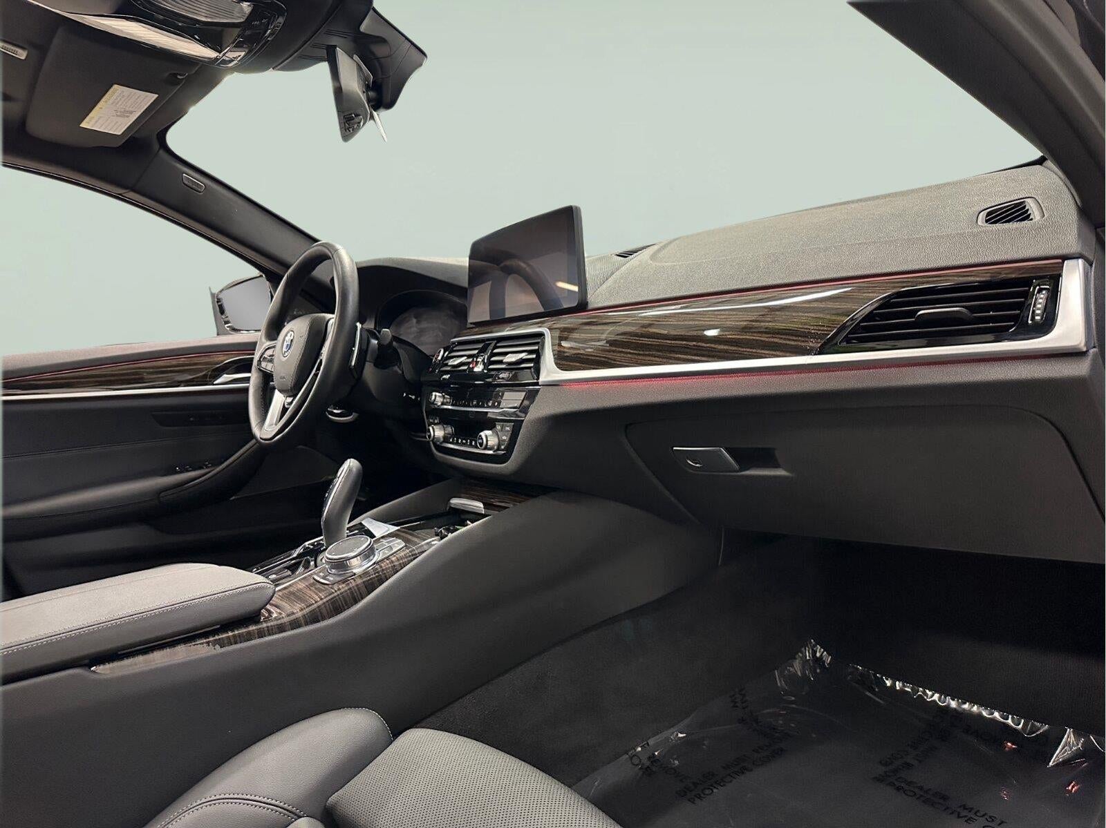 2023 BMW 530 i xDrive