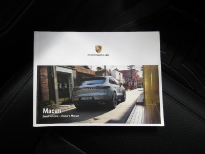 2020 Porsche Macan AWD