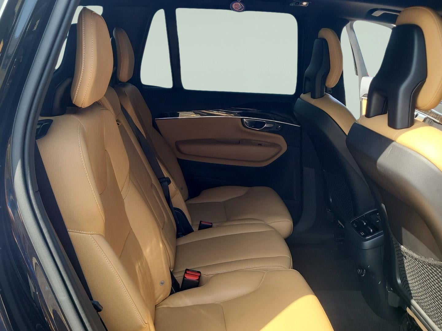 2018 Volvo XC90 Momentum
