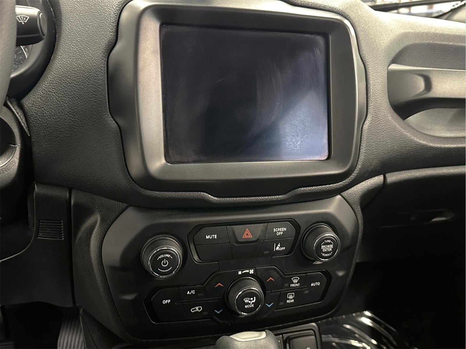 2023 Jeep Renegade Latitude - Photo 18