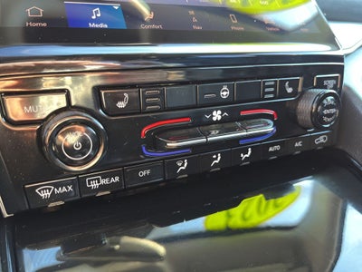 2023 Jeep Grand Cherokee Limited BLACK APPEARANCE PACKAGE