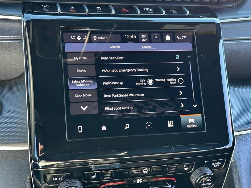 2023 Jeep Grand Cherokee L Altitude CarBravo Certified